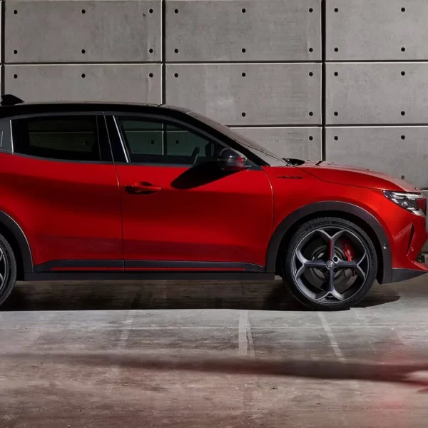 Alfa Romeo Electrificación: Nuevo Capítulo Deportivo
