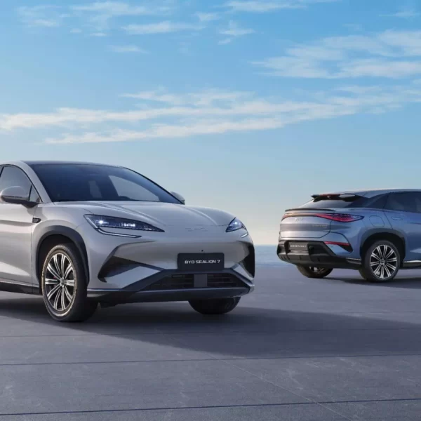 BYD SEALION 7: Un SUV Eléctrico que Redefine la Seguridad