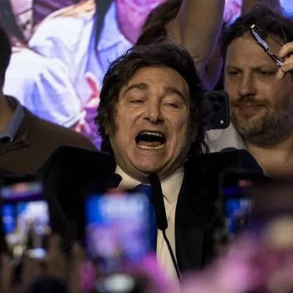 Javier Milei Gana con Fuerza en Elecciones Legislativas