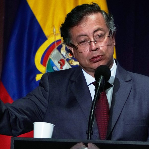 Gustavo Petro y Trump: ¿Qué Sorprendió al Mundo en su Reunión?