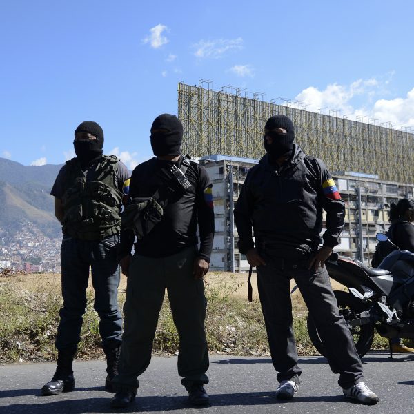 Colectivos en Venezuela: ¿Cómo afectan la política y la sociedad?