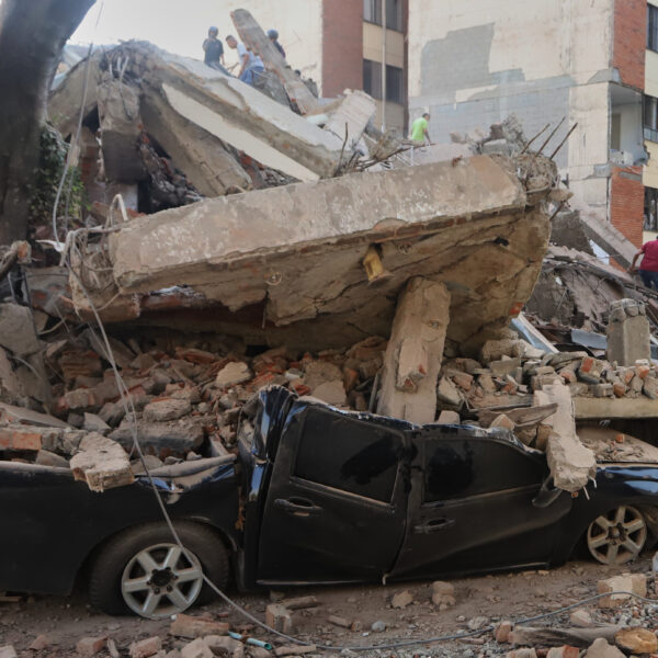 Terremoto Colombia: Impacto y Respuesta a la Emergencia de 7.4